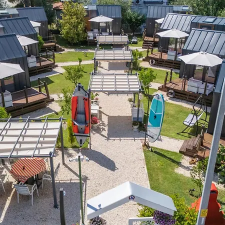 キャンプ場 Efe Tiny House Serik
